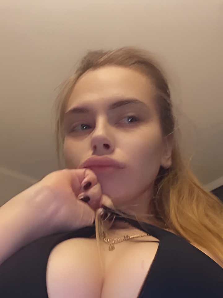 Индивидуалка Камилла, доступна для личного знакомства от 2000 руб