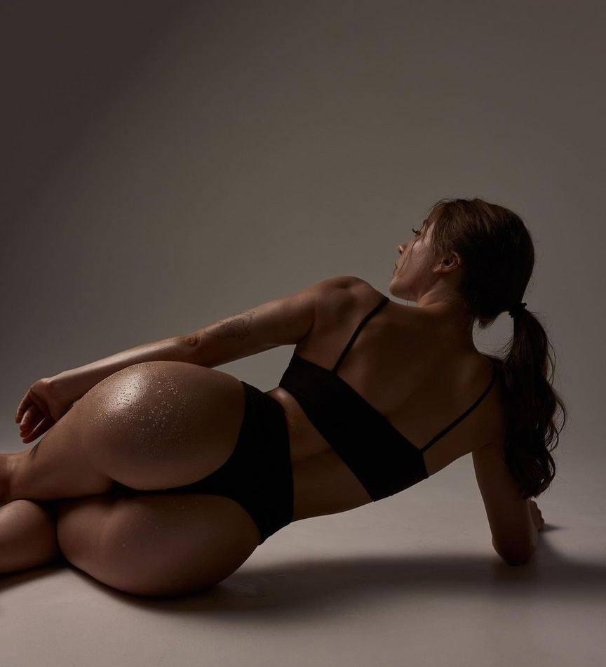 София привлекальеная девушка из Каширы цена от 6000 руб