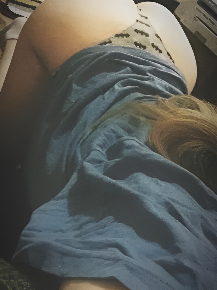 Индивидуалка Искра, доступна для личного знакомства от 1500 руб