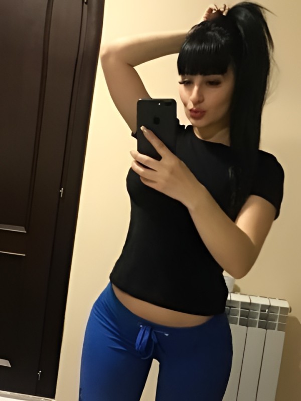 Милана привлекательная девушка из Каширы цена от 1500 руб