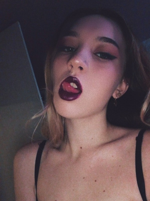 Инга привлекательная девушка из Каширы цена от 3500 руб